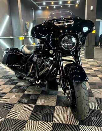 HARLEY-DAVIDSON STREET GLIDE SPECIAL HARLEY-DAVIDSON STREET GLIDE SPECIAL
